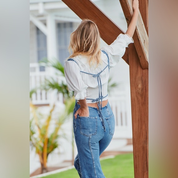 ✨Host Pick ✨𝓯𝓹 Free People ~ Kendra Medium Wash Denim Tie-Back Flared Jumpsuit - Picture 11 of 14